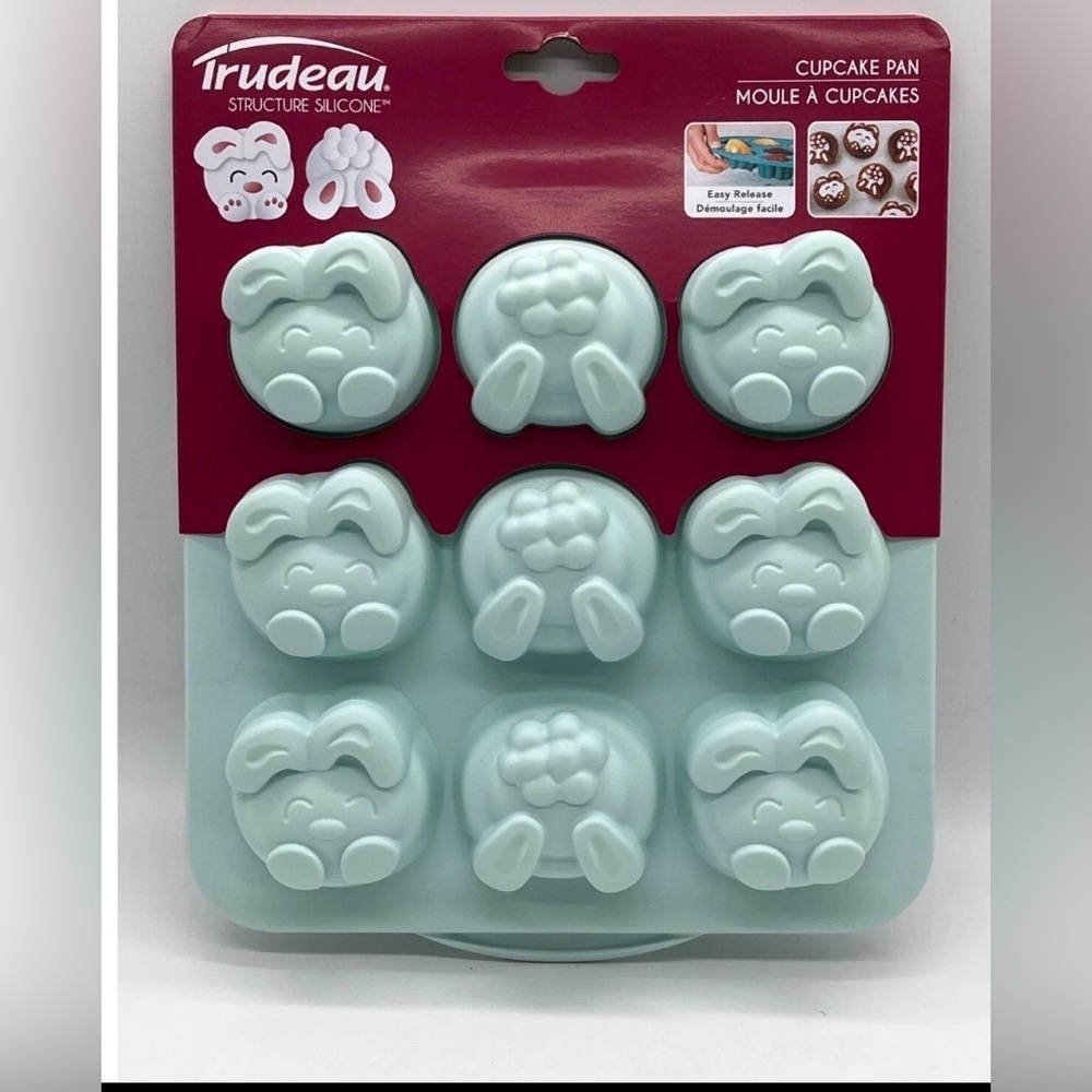 New Trudeau Silicone Cupcake Pan